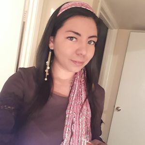 Meet your Posher, Daniela